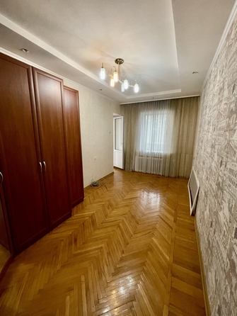 
  Продается 3-комн. квартира, 77 м², Оранжерейная ул, д. 9
. Фото 7.