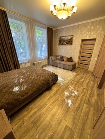 
  Продается 1-комн. квартира, 35 м², Шаляпина ул
. Фото 6.