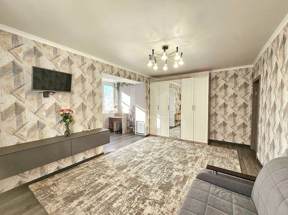 
  Продается 2-комн. квартира, 49 м², Крутая дорога ул
. Фото 12.