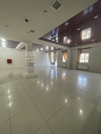 
  Сдается универсальное помещение, 150 м², Калинина пр-кт, д. 92
. Фото 1.