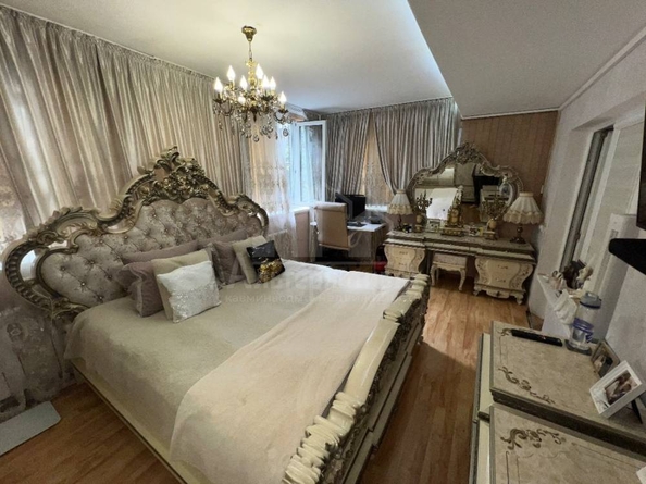 
  Продается 3-комн. квартира, 57.4 м², Юлиуса Фучика ул
. Фото 1.