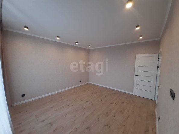 
  Продается 3-комн. квартира, 71 м², Российский пр-кт, д. 17к2
. Фото 4.