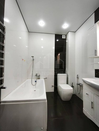 
  Продается 4-комн. квартира, 146 м², Орджоникидзе ул
. Фото 8.