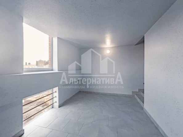 
  Продается 1-комн. квартира, 46.1 м², Шмидта ул
. Фото 5.