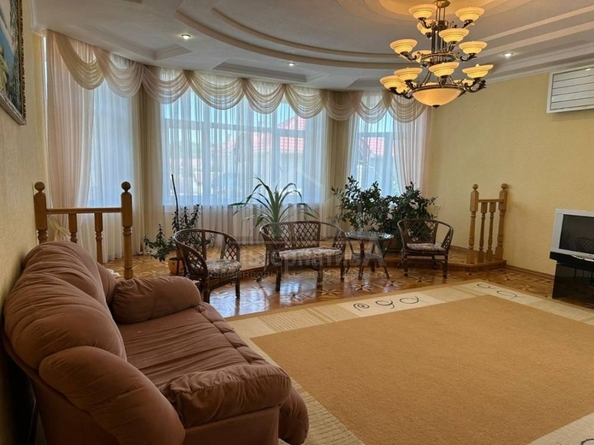 
  Продается 4-комн. квартира 200 м². Фото 8.