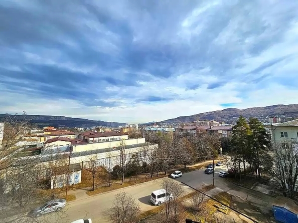 
  Продается 2-комн. квартира 57.2 м². Фото 8.