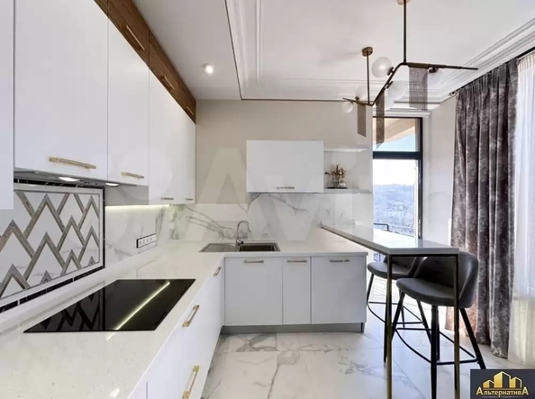 
  Продается 4-комн. квартира 212.5 м². Фото 18.
