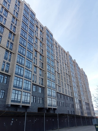 
   Продам 3-комнатную, 87 м², Нежнова ул, 21

. Фото 2.