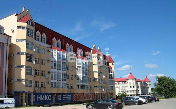 
   Продам 3-комнатную, 104.7 м², Советская ул, 10а

. Фото 1.