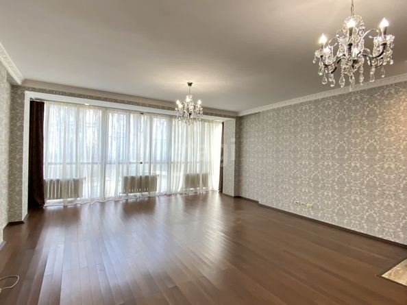 
   Продам 3-комнатную, 125 м², Партизанская ул, 2

. Фото 5.