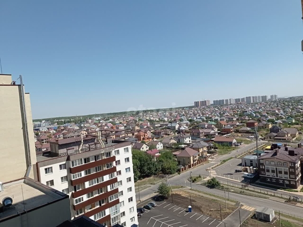 
   Продам 2-комнатную, 71.9 м², Тюльпановая ул, 10/4

. Фото 13.