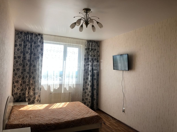 
   Продам 1-комнатную, 43.4 м², Октябрьская ул, 190/1

. Фото 5.