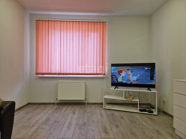 
   Продам 1-комнатную, 32.5 м², Полеводческая ул, 1/9

. Фото 11.