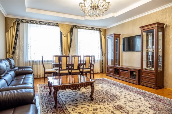 
   Продам дом, 340 м², Ставрополь

. Фото 9.