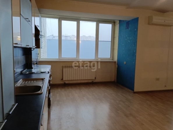 
  Сдается 3-комн. квартира 98 м². Фото 3.