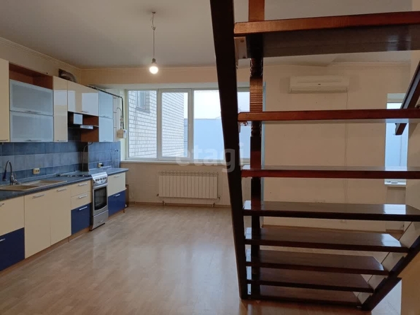 
  Сдается 3-комн. квартира 98 м². Фото 9.