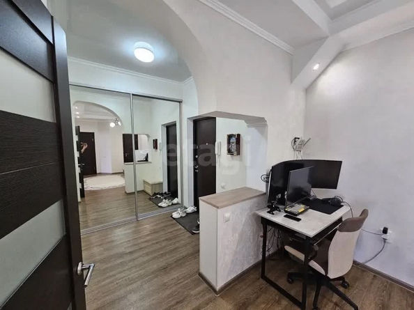 
  Продается 2-комн. квартира 77.1 м². Фото 8.