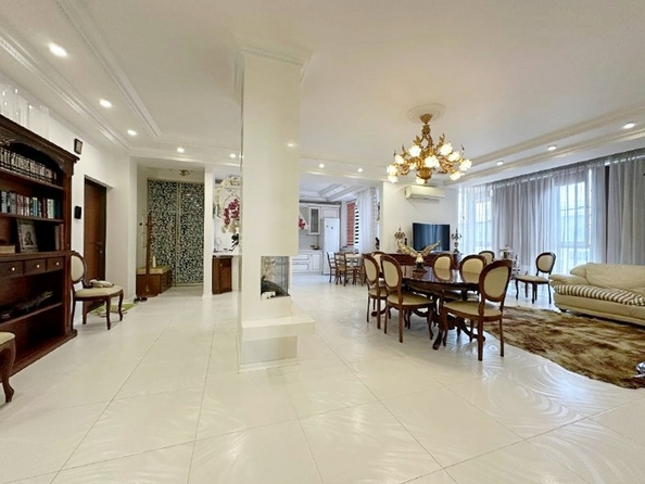 
  Продается 3-комн. квартира 130 м². Фото 21.
