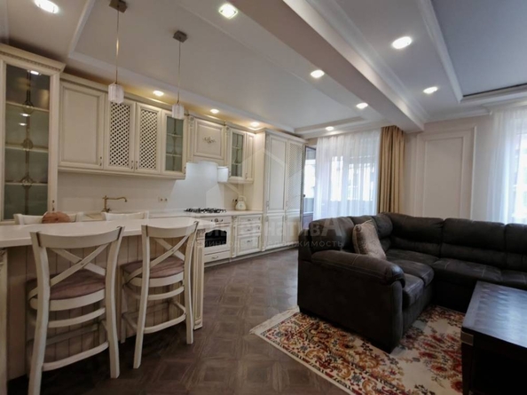 
  Продается 2-комн. квартира 68 м². Фото 1.