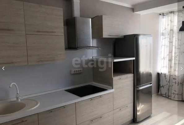 
  Сдается 2-комн. квартира 60 м². Фото 1.