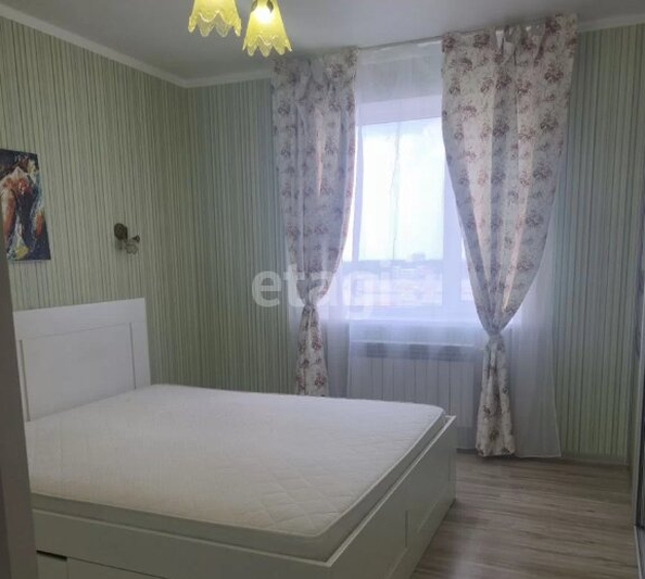 
  Сдается 3-комн. квартира 90 м². Фото 1.