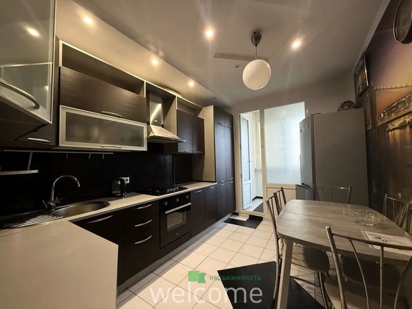 
  Продается 2-комн. квартира 67.7 м². Фото 1.