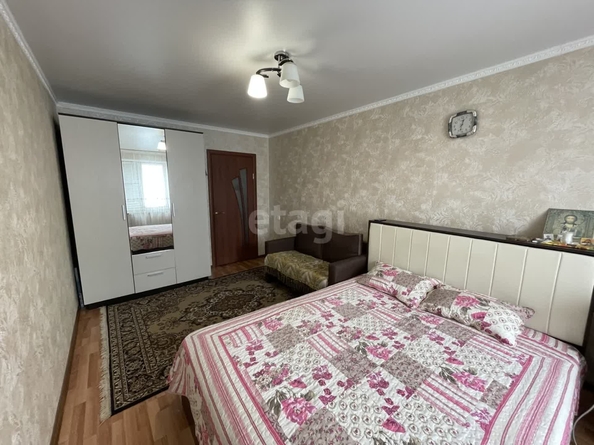 
   Продам 1-комнатную, 40 м², Ишкова ул, 71/1

. Фото 2.