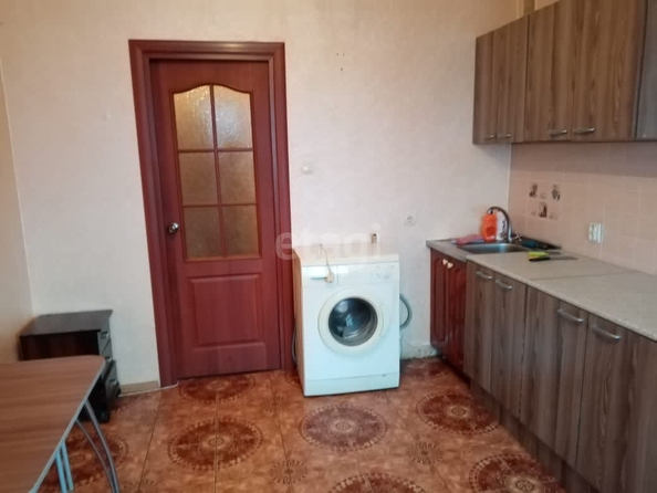 
   Продам 1-комнатную, 38 м², Серова ул, 486/3

. Фото 4.