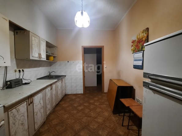 
   Продам 2-комнатную, 49.8 м², 45 Параллель ул, 20

. Фото 8.