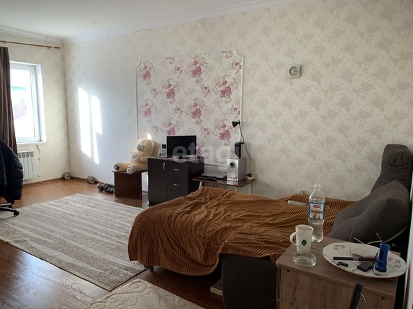 
   Продам 5-комнатную, 235.9 м², Десантников ул, 17

. Фото 2.