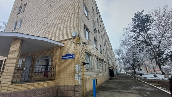 
   Продам секционку, 11.5 м², Молодежная ул, 5

. Фото 1.