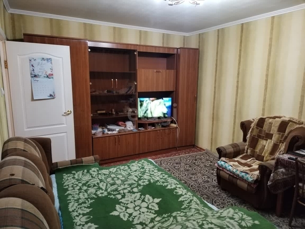 
   Продам 2-комнатную, 49.2 м², Пирогова ул, 68/1

. Фото 4.