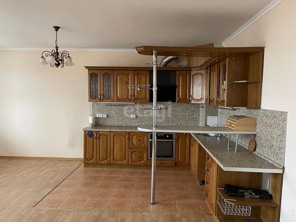 
   Продам 2-комнатную, 96.5 м², Ленина ул, 460/3

. Фото 2.