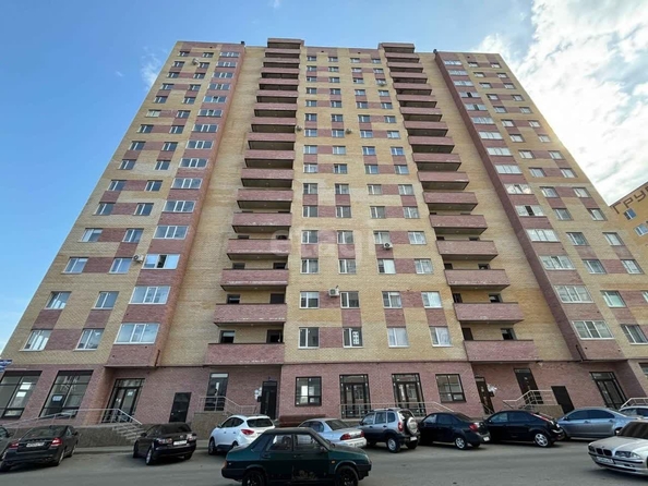 
   Продам 2-комнатную, 63.8 м², Доваторцев ул, 86а/1

. Фото 12.