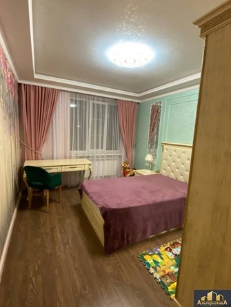 
   Продам 3-комнатную, 78.2 м², Орджоникидзе ул

. Фото 9.