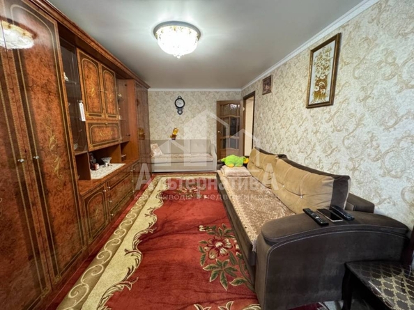 
   Продам 2-комнатную, 57 м², Кирова ул

. Фото 4.