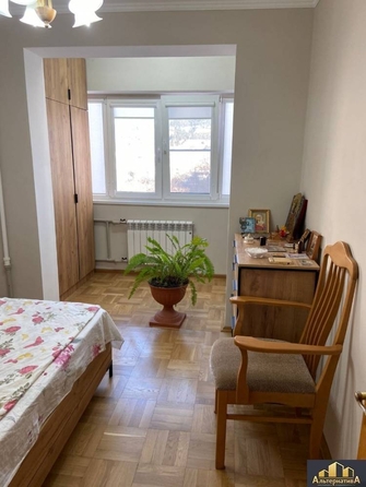 
  Продается 3-комн. квартира, 73.4 м², Чайковского ул
. Фото 2.