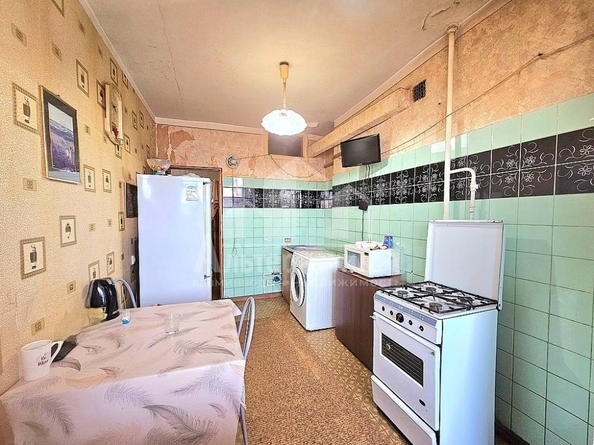 
  Продается 3-комн. квартира, 68.2 м², Крутая дорога ул
. Фото 8.