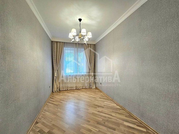 
  Продается 3-комн. квартира, 96.4 м², Замковая ул
. Фото 12.