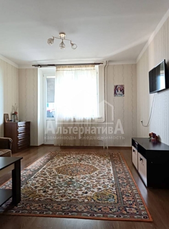 
   Продам 2-комнатную, 55 м², Калинина ул

. Фото 4.