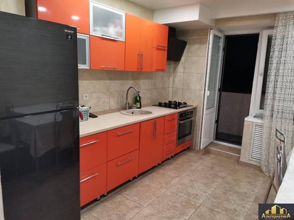 
  Продается 3-комн. квартира, 106 м², Красивая ул
. Фото 9.