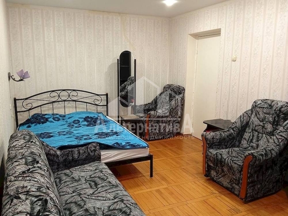 
  Продается 1-комн. квартира, 30 м², Широкая ул
. Фото 3.