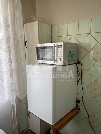 
  Продается 3-комн. квартира, 59.9 м², Зашкольный пер
. Фото 2.
