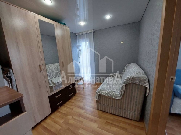 
  Продается 2-комн. квартира, 35.4 м², Красивая ул
. Фото 8.