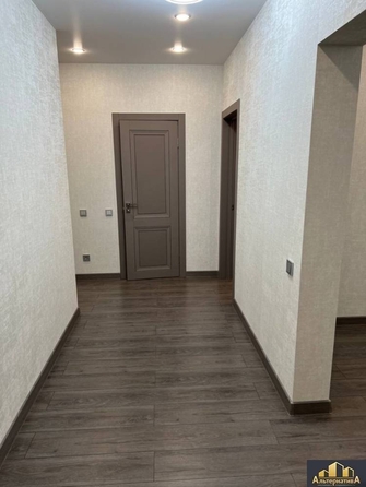 
  Продается 2-комн. квартира, 76 м², Пальмиро Тольятти ул
. Фото 14.
