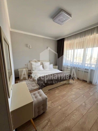 
   Продам гостиницу, 352 м², Умара Алиева ул

. Фото 9.