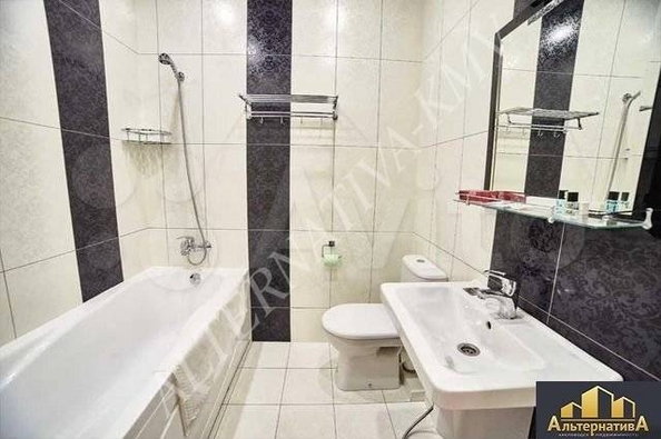
   Продам гостиницу, 500 м², 8 Марта ул

. Фото 19.
