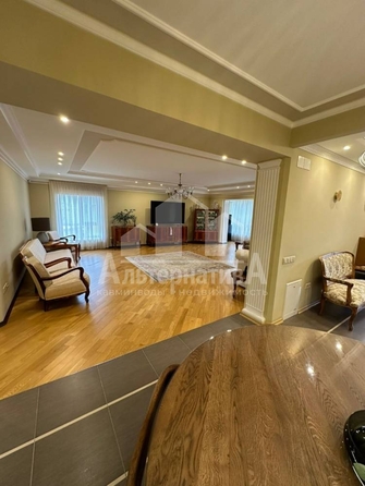 
  Продается 4-комн. квартира, 140 м², Чайковского ул
. Фото 3.