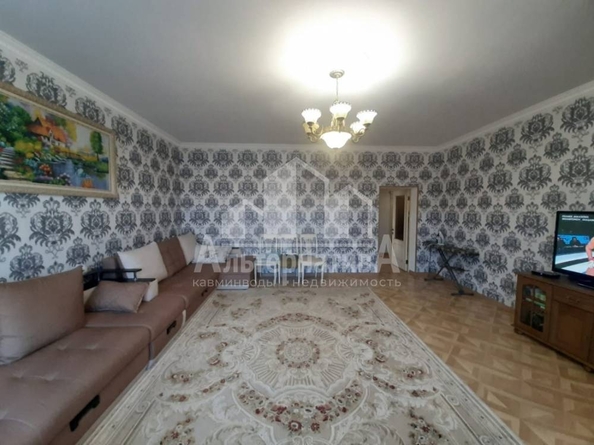 
  Продается 2-комн. квартира, 97 м², Революции ул
. Фото 6.