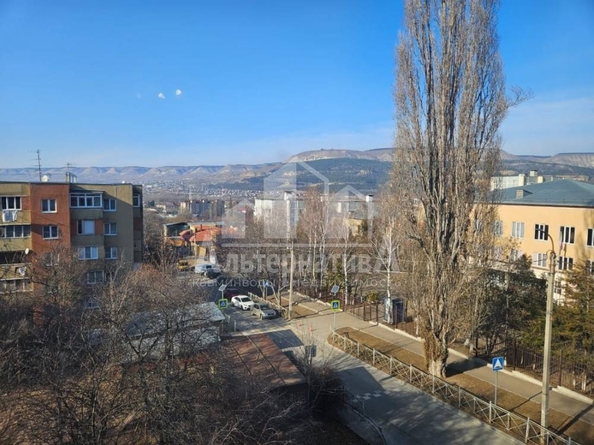 
   Продам 3-комнатную, 70 м², Марцинкевича ул

. Фото 19.